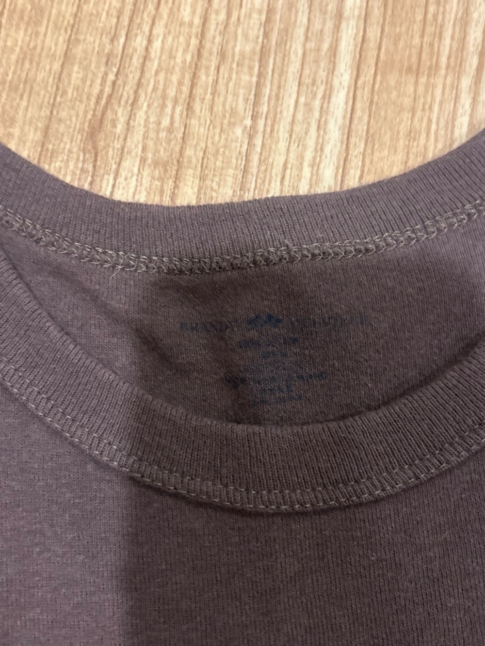 Brandy Melville Brown Ribbed Crop Tee - Picture 2 of 2